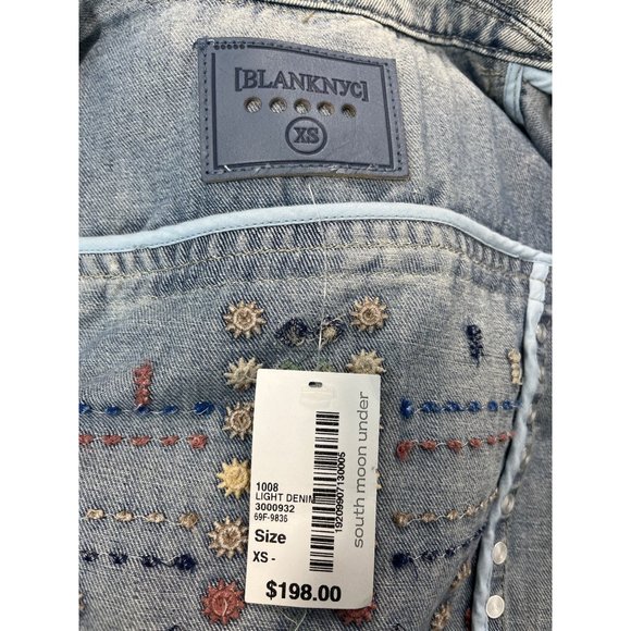 BlankNYC Women's Light Blue Embroidered Zip Up Buckle Strap Denim Jacket - NWT - Picture 12 of 15